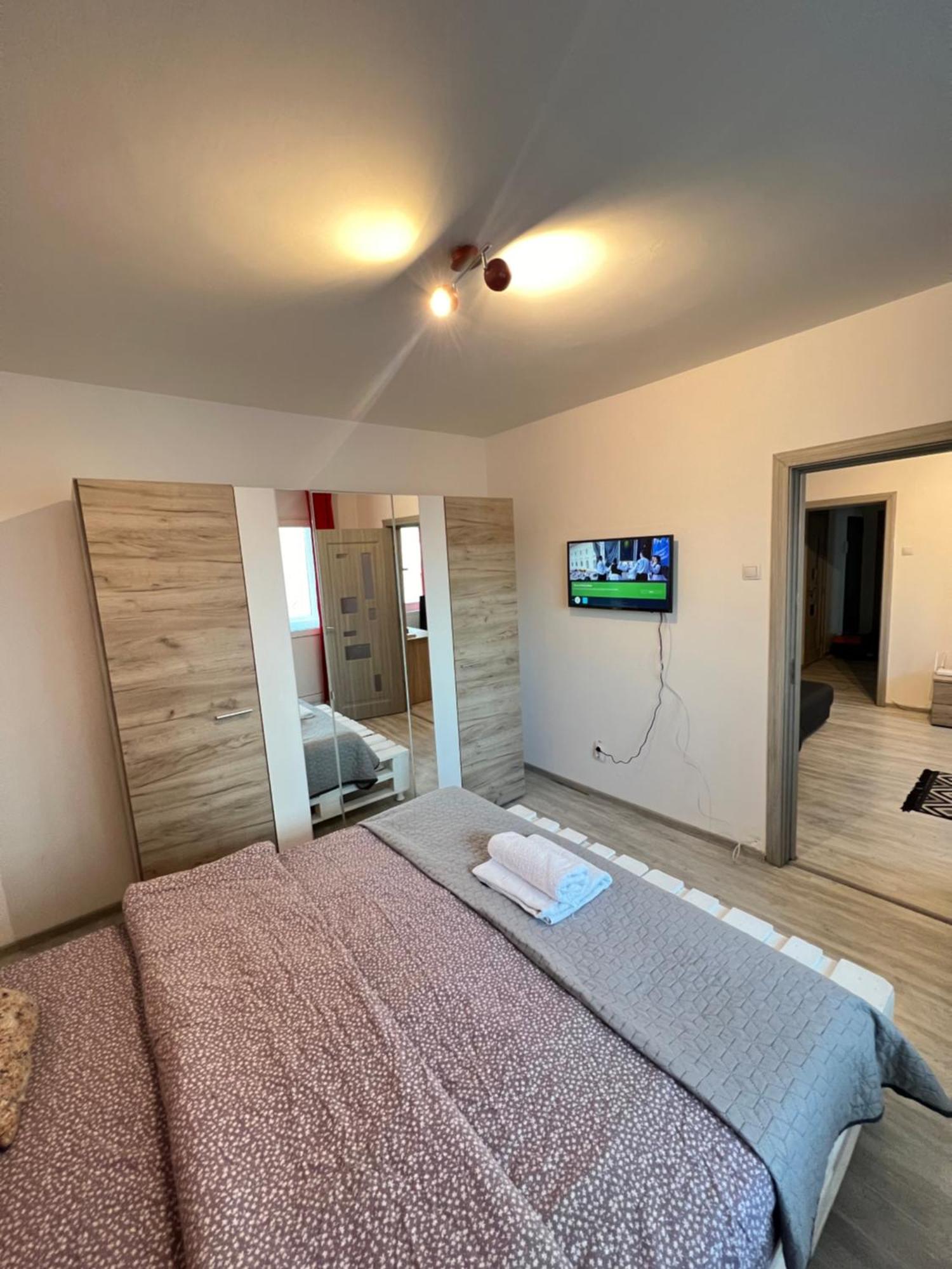 3 Rooms Apartment Airy & Bright Palas Style ยาช ภายนอก รูปภาพ